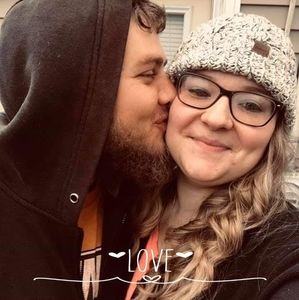 Meet your Posher, Cortney